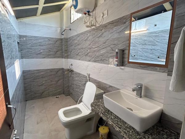 Max Guest House : photo 4 de la chambre chambre quadruple standard