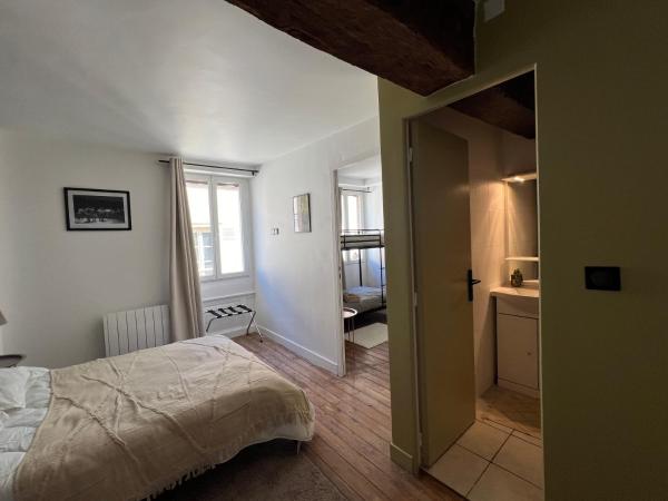 Le chêne fleuri : photo 2 de la chambre chambre quadruple