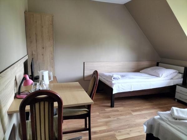 Gościniec u Zawierki : photo 8 de la chambre chambre double avec salle de bains privative