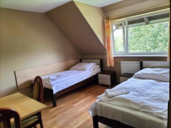 Gościniec u Zawierki : photo 7 de la chambre chambre double avec salle de bains privative