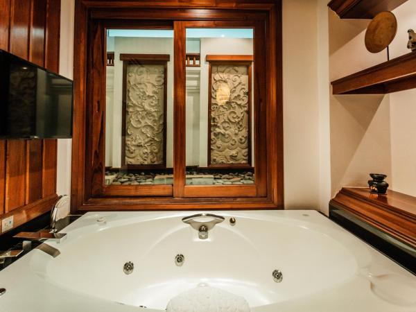 RatiLanna Riverside Spa Resort : photo 6 de la chambre suite exécutive