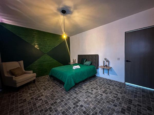 Casa Yoo Oaxaca : photo 1 de la chambre chambre double supérieure avec deux lits doubles