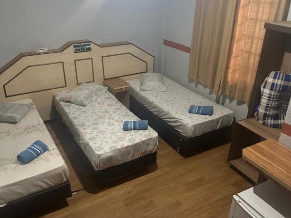 Hospedagem econômica da se : photo 1 de la chambre chambre triple