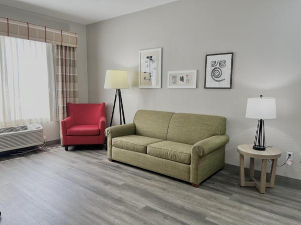 Country Inn & Suites by Radisson, Tucson Airport, AZ : photo 3 de la chambre suite 1 chambre lit king-size premium - accessible aux personnes à mobilité réduite - non-fumeurs