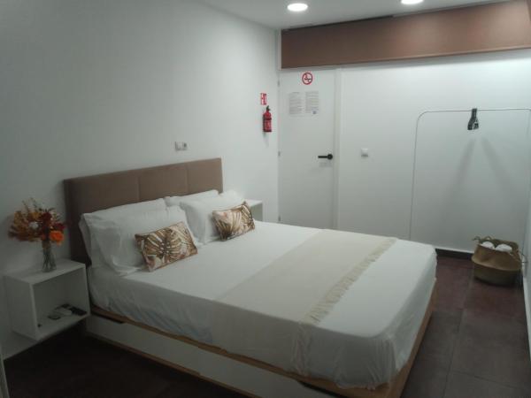 Dreams Low Cost : photo 1 de la chambre chambre double avec salle de bains privative