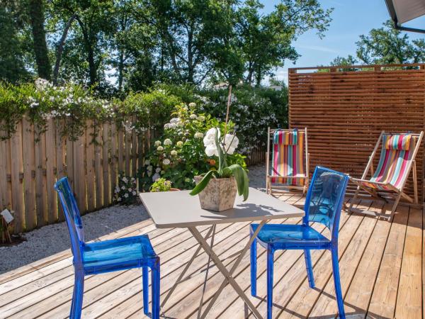 La Maison du Cotton- Gite bio-climatique : photo 9 de la chambre chambre double avec terrasse