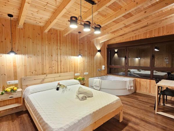 La Luna del sur B&B : photo 9 de la chambre suite deluxe avec baignoire spa