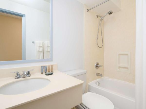 Ewa Hotel Waikiki : photo 2 de la chambre chambre moyenne