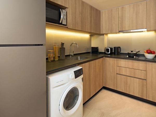 Marriott Executive Apartments Bangkok, Sukhumvit 50 : photo 2 de la chambre studio king avec balcon