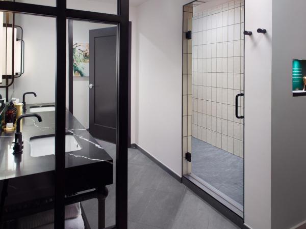 Bellyard, West Midtown Atlanta, a Tribute Portfolio Hotel : photo 5 de la chambre junior king studio suite with courtyard view