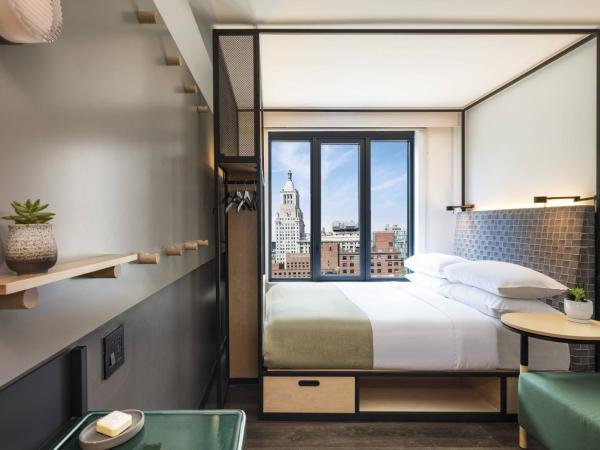 Moxy NYC East Village : photo 1 de la chambre chambre 1 lit queen-size