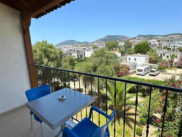 Pinky Apart Otel Bodrum : photo 1 de la chambre chambre double