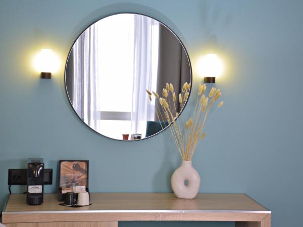 Arethusa Hotel Athens : photo 2 de la chambre chambre double ou lits jumeaux - vue sur acropole