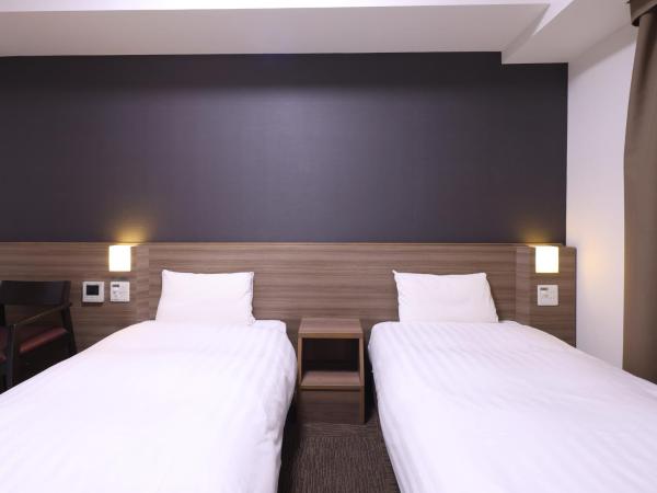Dormy Inn Premium Nagoya Sakae : photo 1 de la chambre chambre lits jumeaux Économique - non-fumeurs