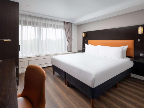 DoubleTree by Hilton London - Hyde Park : photo 1 de la chambre chambre lit king-size de luxe avec vue - Étage supérieur