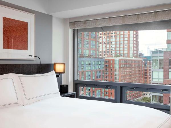 Conrad New York Downtown : photo 4 de la chambre suite deluxe avec lit king-size
