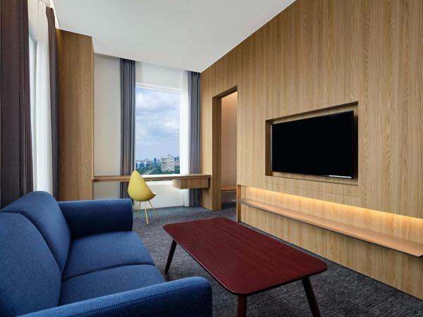 Aloft South Jakarta : photo 3 de la chambre sky loft suite, suite, 1 king