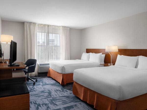 Fairfield Inn & Suites by Marriott Orlando Kissimmee/Celebration : photo 2 de la chambre chambre avec 2 grands lits queen-size 