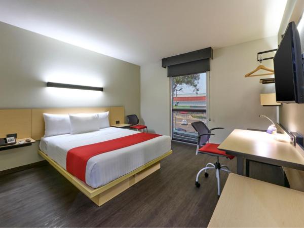 City Express by Marriott Ciudad de México La Villa : photo 5 de la chambre chambre lit queen-size 