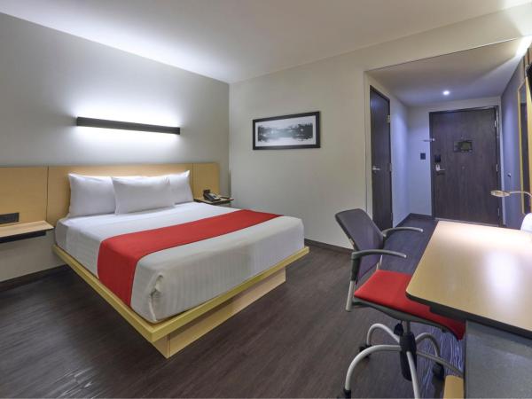 City Express by Marriott Ciudad de México La Villa : photo 7 de la chambre chambre lit queen-size 