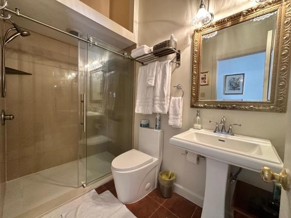 Amethyst Garden : photo 3 de la chambre chambre lit queen-size avec balcon