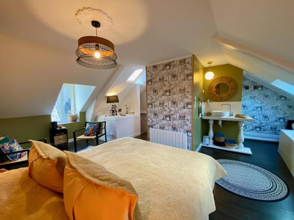 Le Clos de la Chapelle Bayeux : photo 6 de la chambre suite deluxe