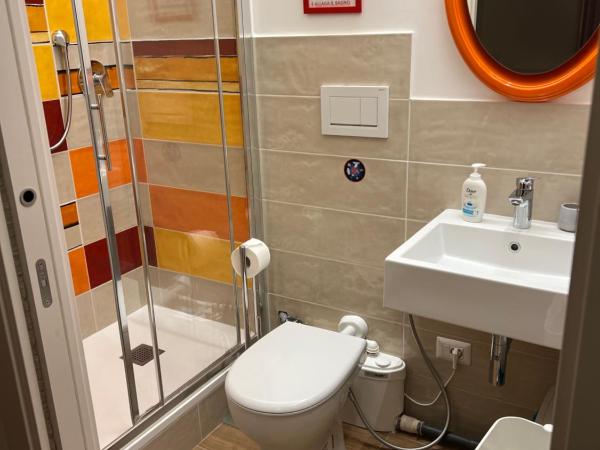 Moonlight Centro Bologna : photo 3 de la chambre chambre lit king-size standard