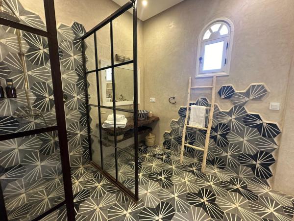 RIAD SABIDI : photo 4 de la chambre chambre lit king-size