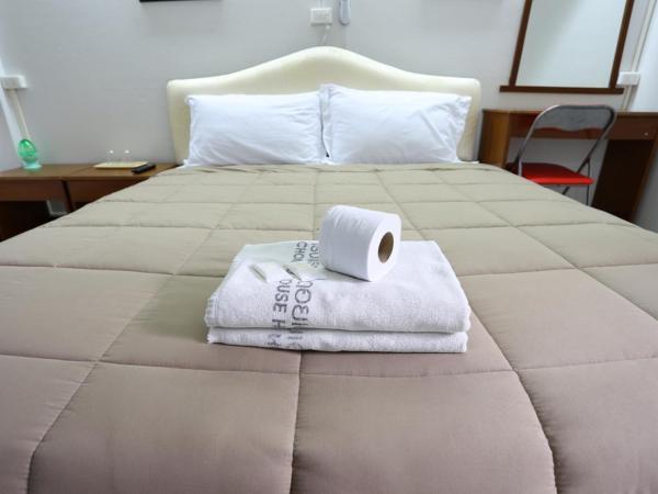 Chomdoi House Hotel SHA Extra Plus : photo 5 de la chambre chambre double standard