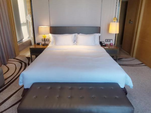 Crowne Plaza Tianjin Meijiangnan, an IHG Hotel : photo 3 de la chambre one-bedroom suite lounge access