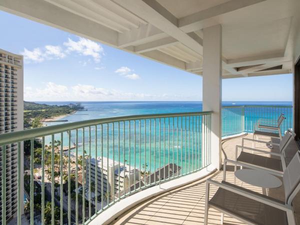 Sheraton Princess Kaiulani : photo 5 de la chambre chambre lit king-size plus spacieuse - tour ainahau - vue sur océan