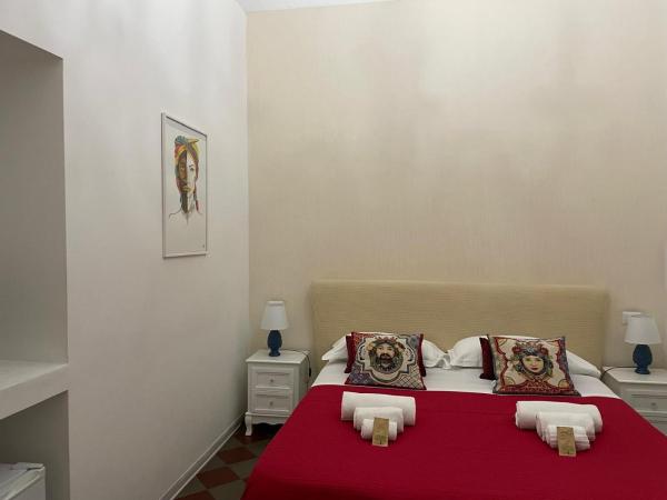 Sleep Inn Catania rooms - Affittacamere : photo 9 de la chambre chambre double deluxe