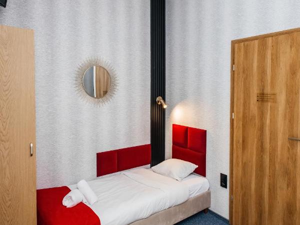 Elegant Apartments : photo 3 de la chambre chambre lits jumeaux avec salle de bains privative