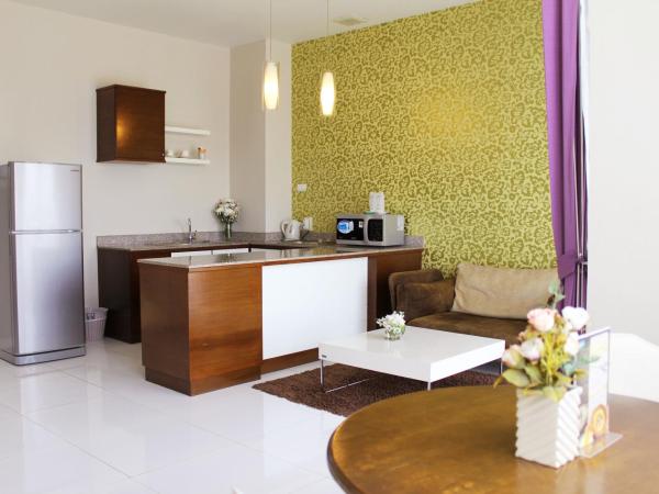 Baiyoke Ciao Hotel : photo 9 de la chambre one-bedroom suite double