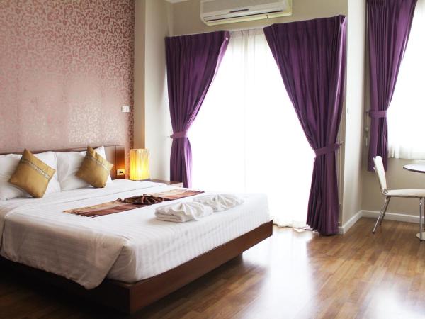 Baiyoke Ciao Hotel : photo 5 de la chambre studio double