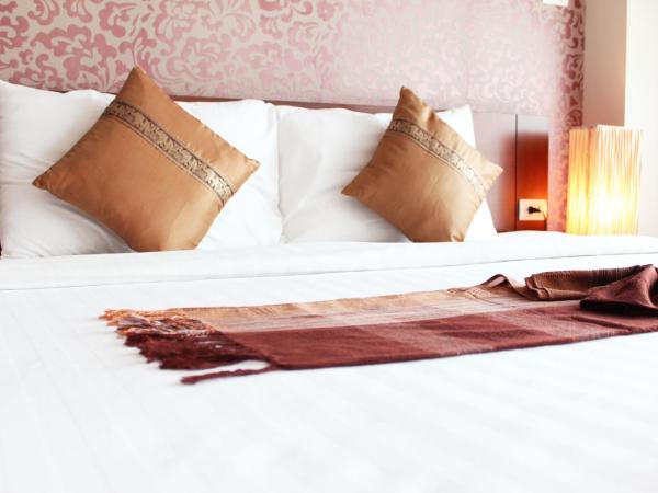 Baiyoke Ciao Hotel : photo 7 de la chambre studio double