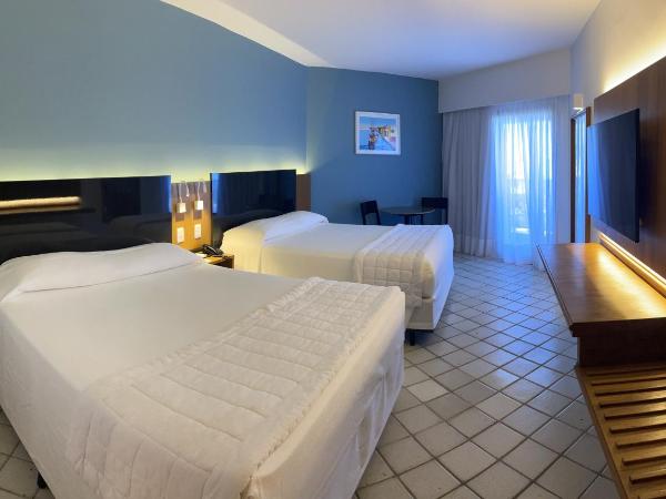 HOTEL PIRÂMIDE NATAL : photo 2 de la chambre chambre quadruple deluxe