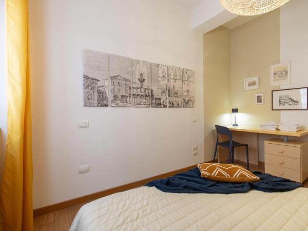 WellStay Perugia Downtown - Rooms : photo 9 de la chambre chambre double avec salle de bains commune