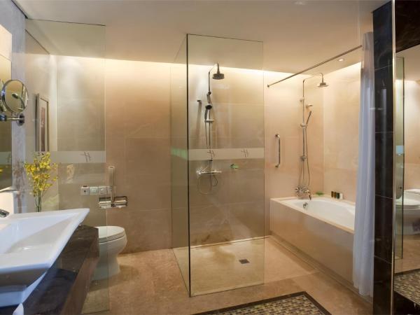 Holiday Inn Shanghai Pudong Nanpu, an IHG Hotel : photo 1 de la chambre suite 1 chambre lit king-size