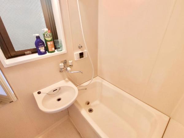 tokyo inn : photo 1 de la chambre appartement 2 chambres avec terrasse