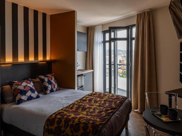 Smart Appart Le Havre 105 : photo 2 de la chambre studio avec terrasse