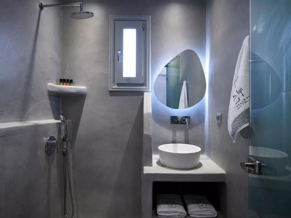 Kalisti Hotel & Suites : photo 5 de la chambre suite exécutive avec vue sur le jardin