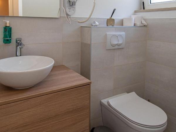 Bed & Breakfast Blu Locanda : photo 7 de la chambre studio avec balcon