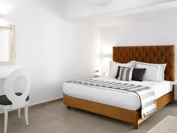 Kalisti Hotel & Suites : photo 4 de la chambre suite Élégante avec jacuzzi extérieur privé - vue sur jardin