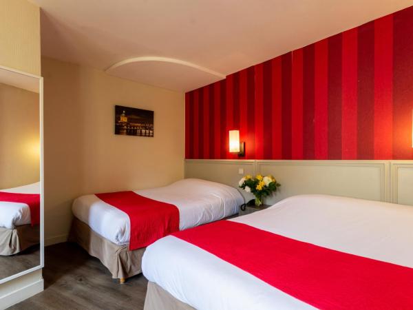 Hôtel de France : photo 1 de la chambre chambre triple