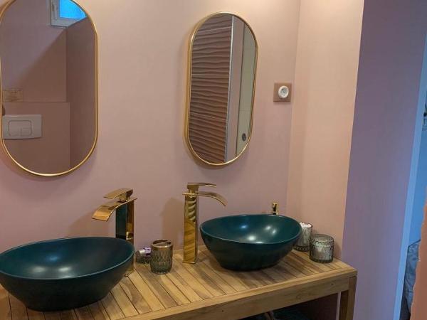 The home Privacy : photo 6 de la chambre chambre double avec terrasse