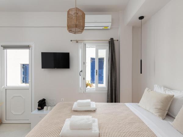 Lotus iΝ & Aroma iN , Mykonos Town : photo 3 de la chambre chambre double avec balcon