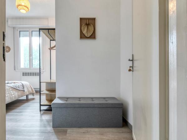 Wanderlust Rooms Bologna San Donato : photo 2 de la chambre chambre double avec salle de bains privative