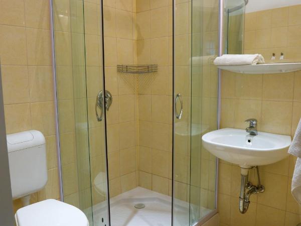 Centrooms House : photo 3 de la chambre chambre triple