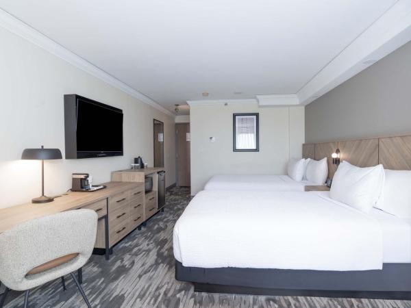 Sandman Signature Toronto Airport Hotel : photo 2 de la chambre chambre standard 2 lits queen-size